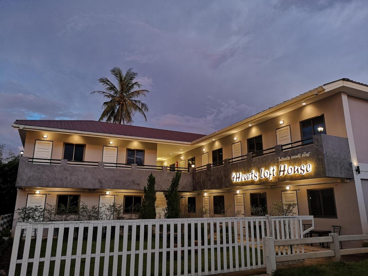 4Hearts Loft House Hotel Surat Thani Bagian luar foto